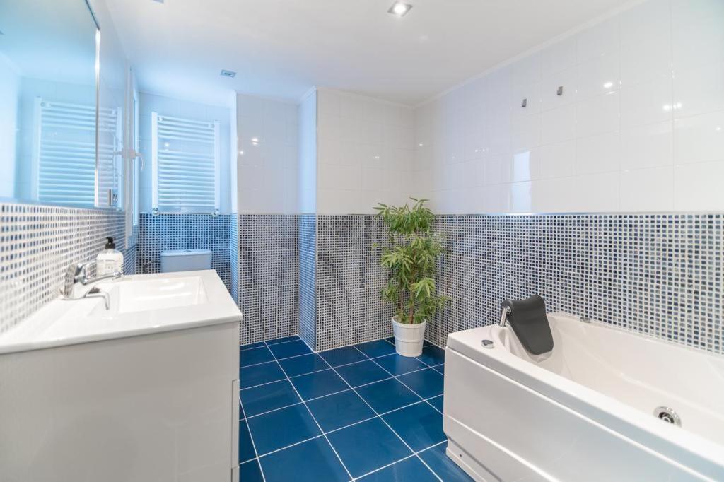 Vivienda En El Casco Antiguo De Castro Urdiales 아파트 외부 사진